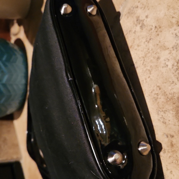 FOREVER By Fossil Black and Green Bakery Themed Women's Bag - Picture 4 of 12